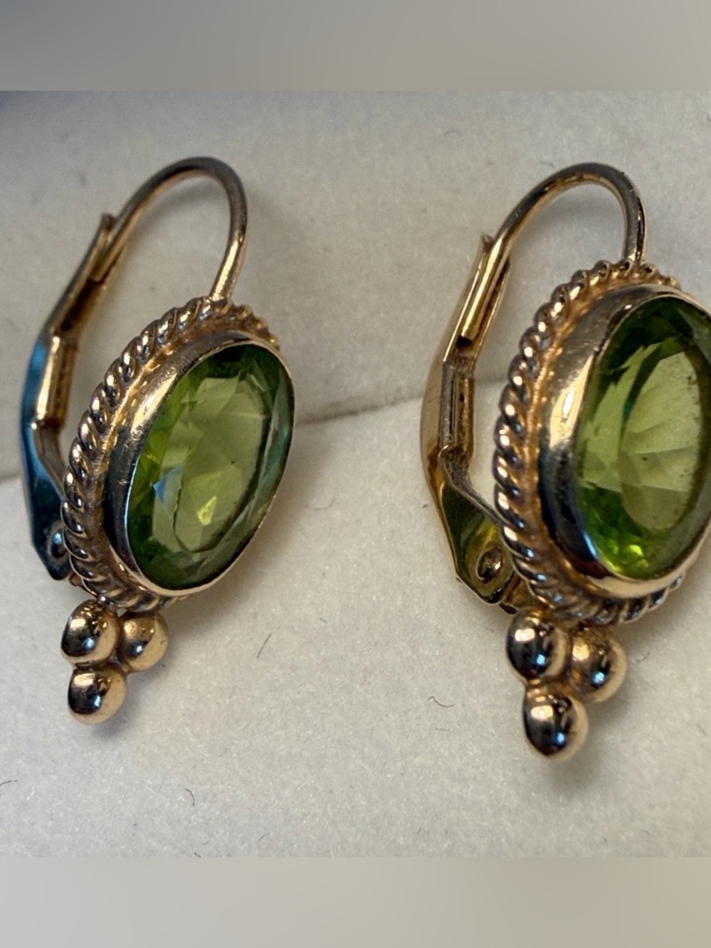 Vtg. 14k Signed Carl Art Lever Back Peridot Oval Drop Earrings